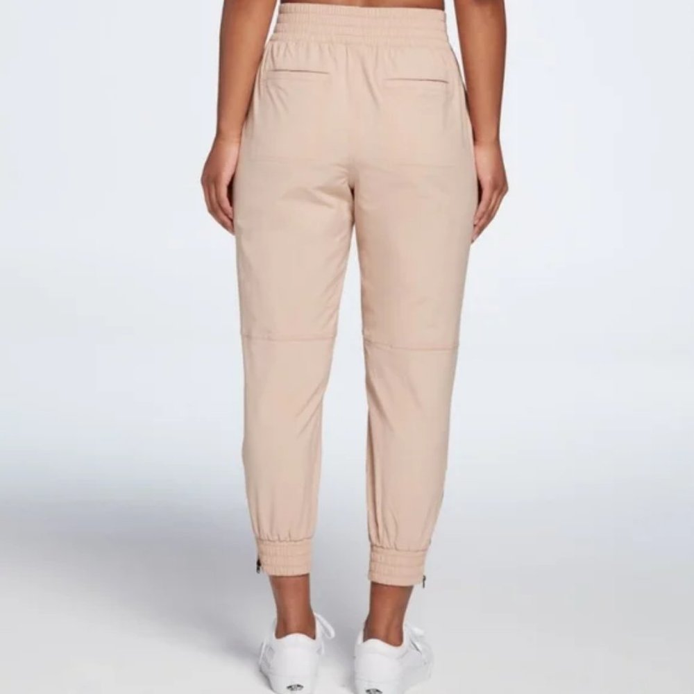 CALIA by Carrie Underwood Women's Nyluxe Woven Jogger Pants | Size M - Picture 2 of 8